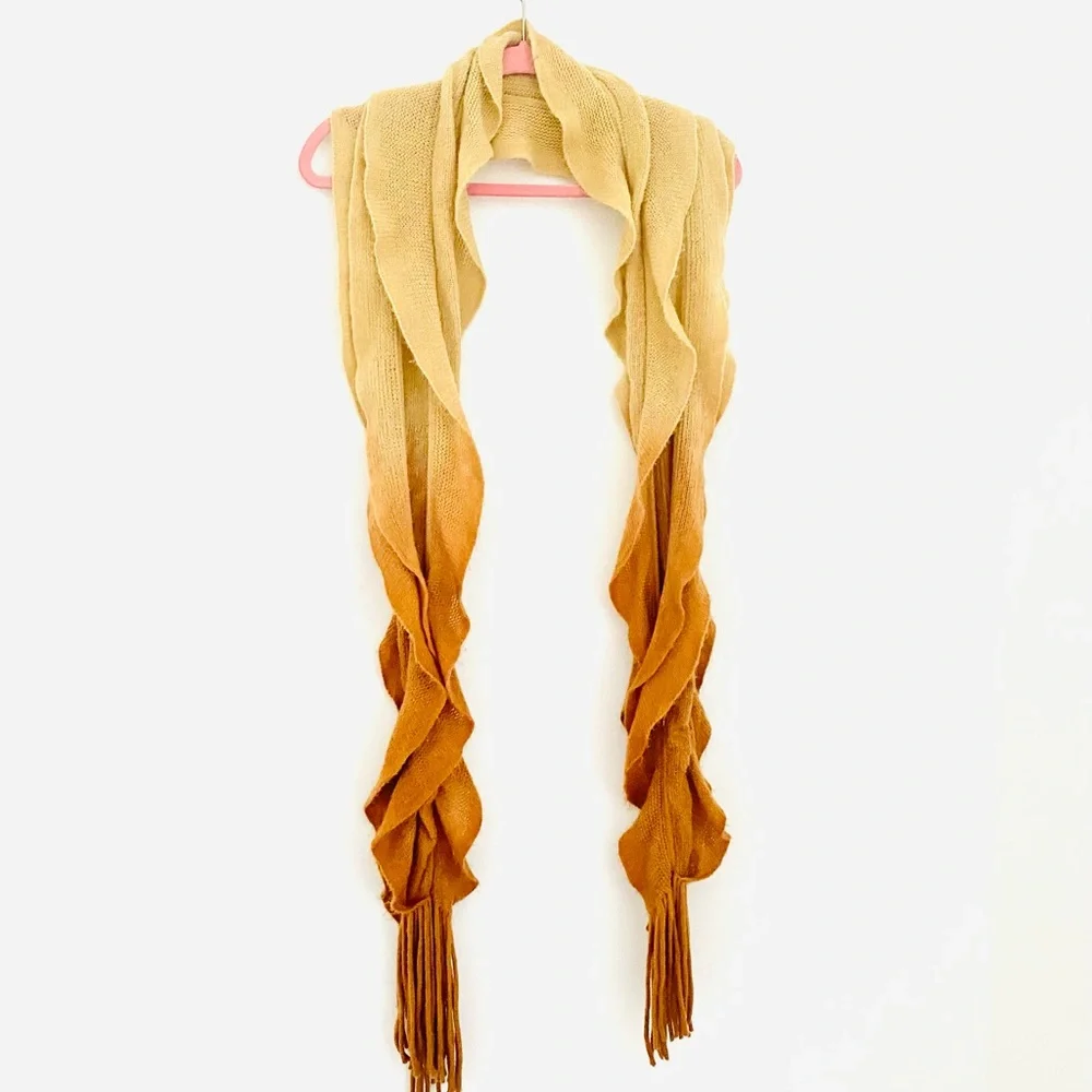 💕Pretty Ombre Brown Ruffled Scarf SZ OS